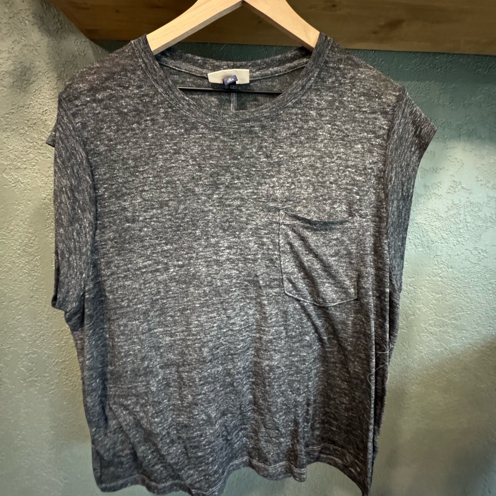 Universal Thread Charcoal Heather Short Sleeve Tee